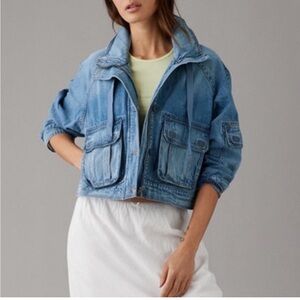 AMERICAN EAGLE short denim jacket NWT sz med